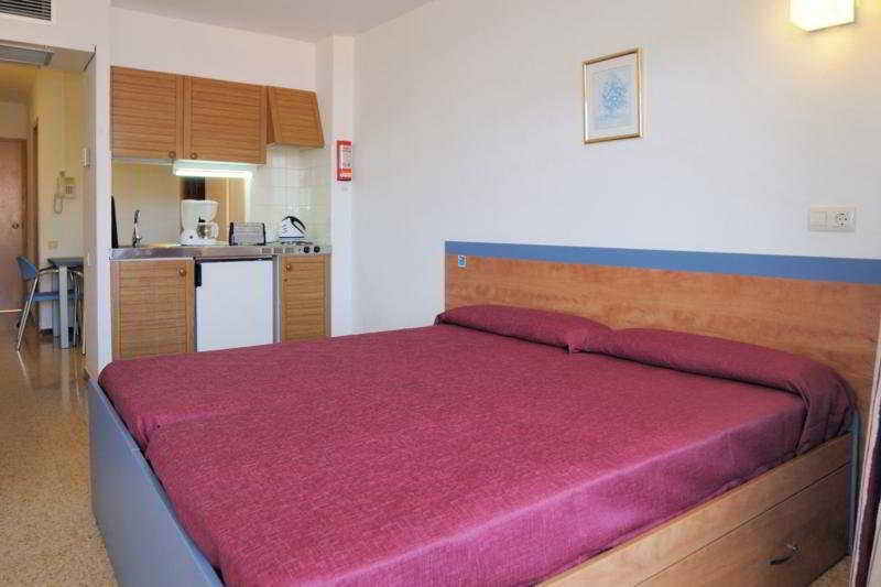 Medplaya Aparthotel Esmeraldas Tossa de Mar Exterior photo